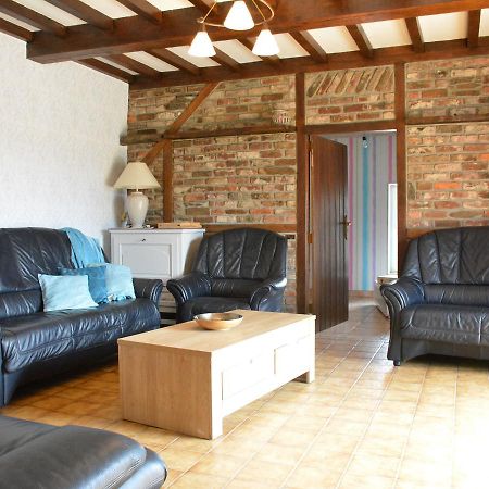 Comfy Farmhouse With Terrace Garden Courtyard Barbecue Villa Gedinne Buitenkant foto