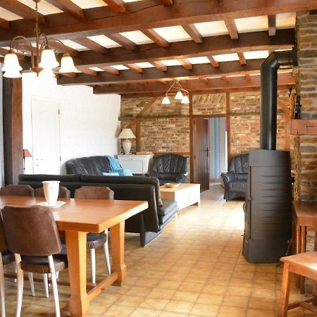 Comfy Farmhouse With Terrace Garden Courtyard Barbecue Villa Gedinne Buitenkant foto